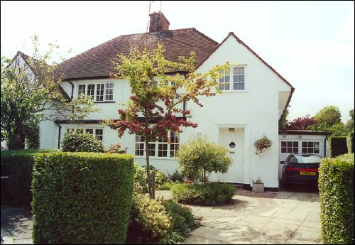 18 Brunner Close
